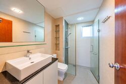 Grandeur 8 (D20), Condominium #620028771